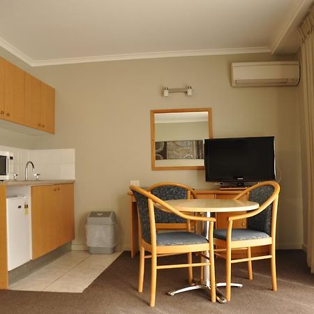 ชิตตาเวย์ โฮเต็ล Motel Tuggerah ภายนอก รูปภาพ