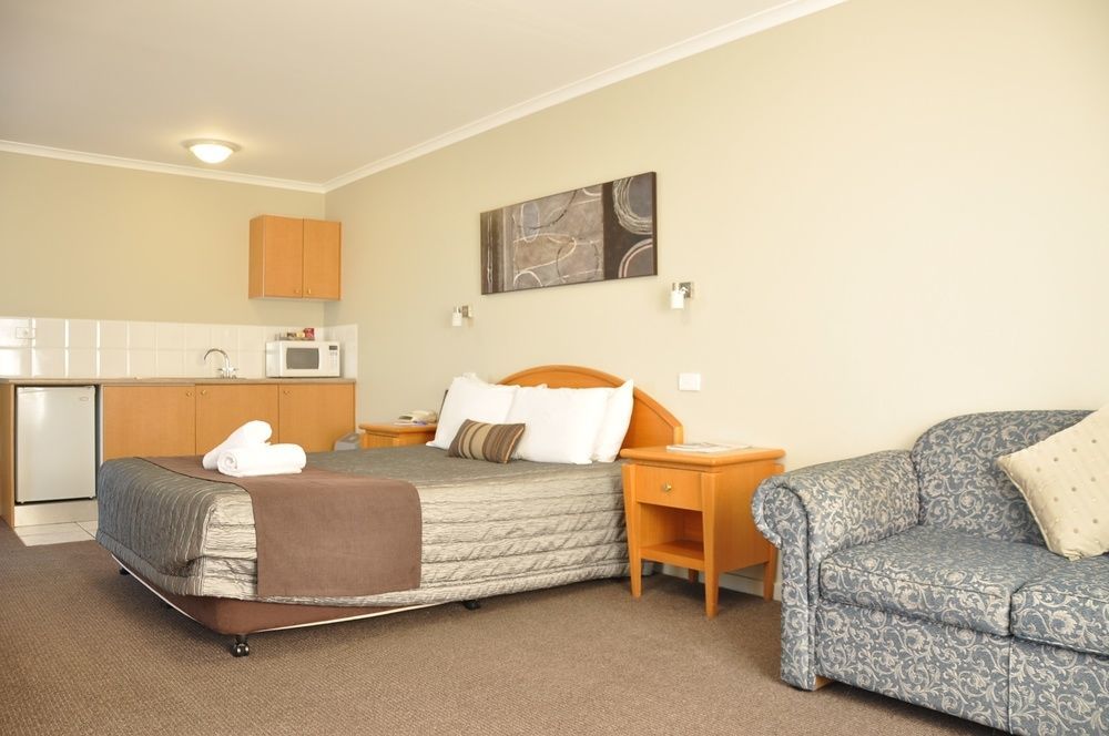 ชิตตาเวย์ โฮเต็ล Motel Tuggerah ภายนอก รูปภาพ